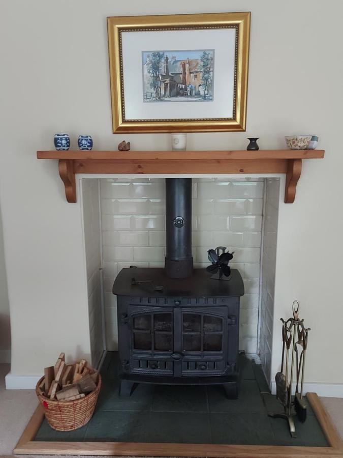 Islay House,Comfortable Home With Private Garden, Pencaitland, East Lothian, Scotland Exteriör bild
